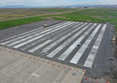Concrete paving to areas 19001 and 19003at Keflavik Airport